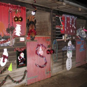Xmas stable decorating competition