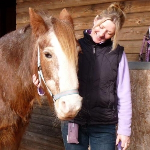 Suzybear with Rosie, we went to try her out to loan but I decided not to have her. Not her fault, had she been for sale I would have taken her home to live out her days.